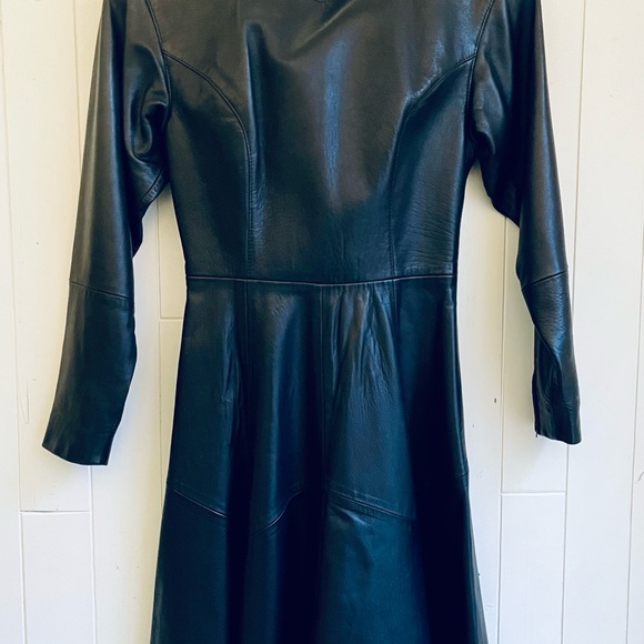 Bagatelle by Margaret Godfrey sz 8 leather dress long sleeves round neck AAA - Picture 3 of 9